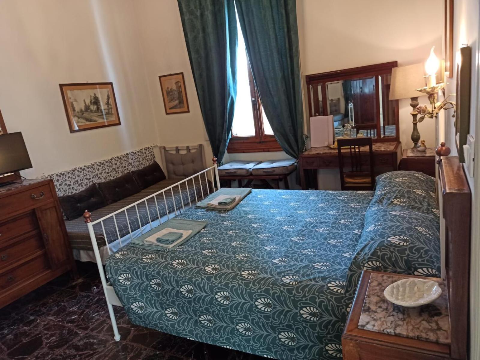Rooms By Anna Florence Luaran gambar