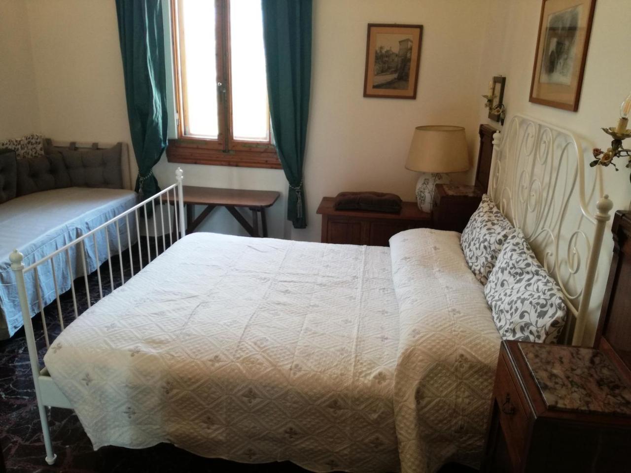 Rooms By Anna Florence Luaran gambar