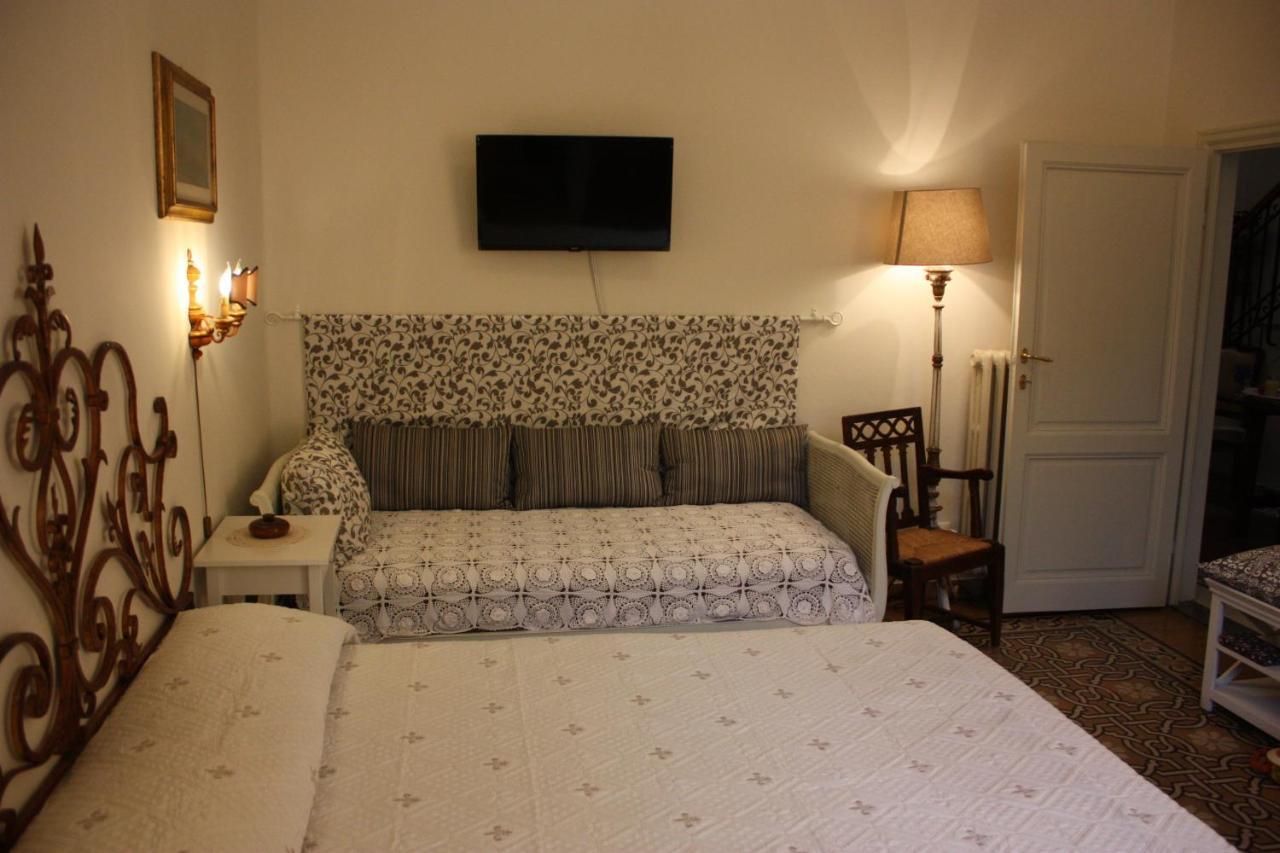 Rooms By Anna Florence Luaran gambar