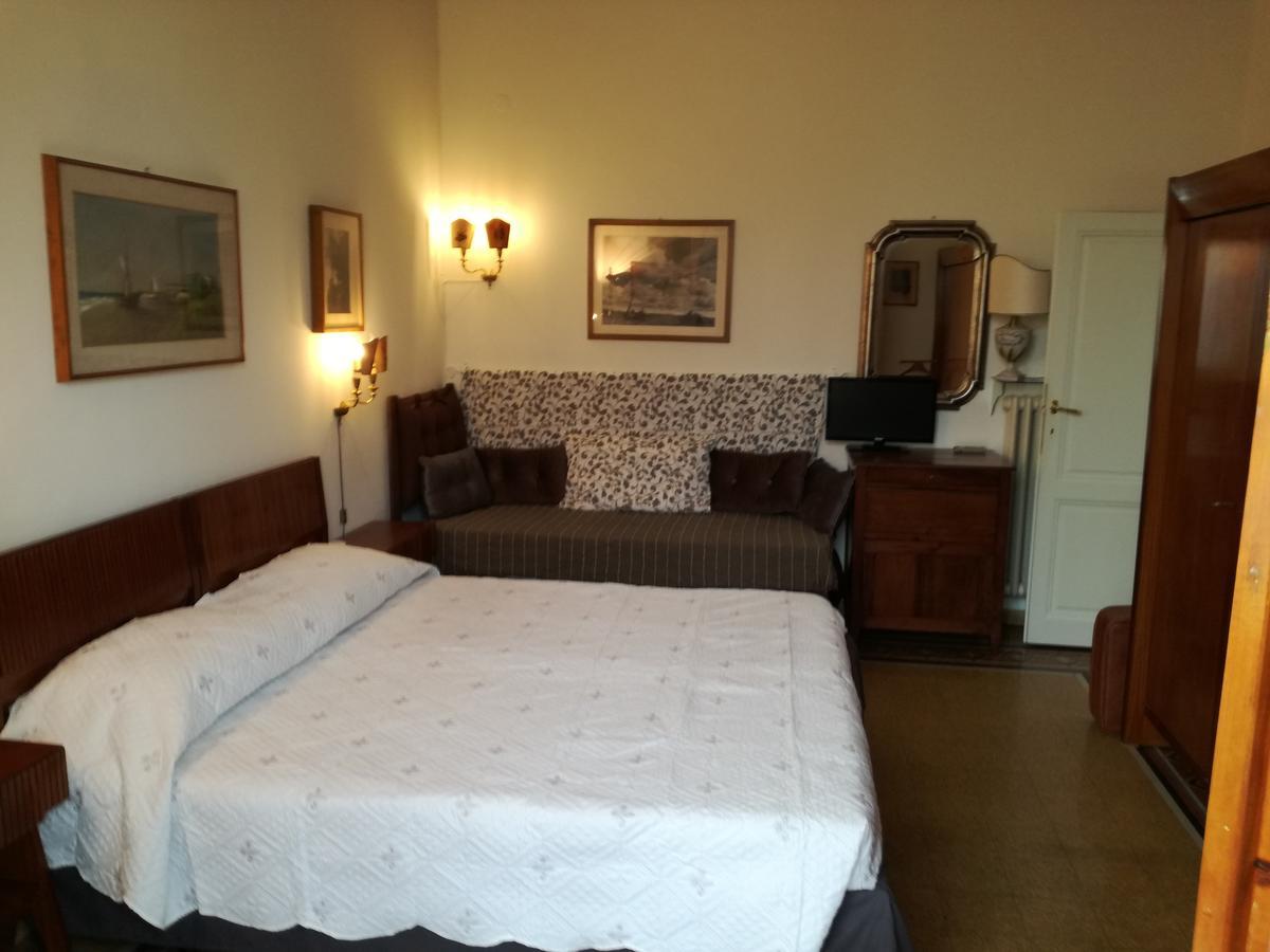 Rooms By Anna Florence Luaran gambar